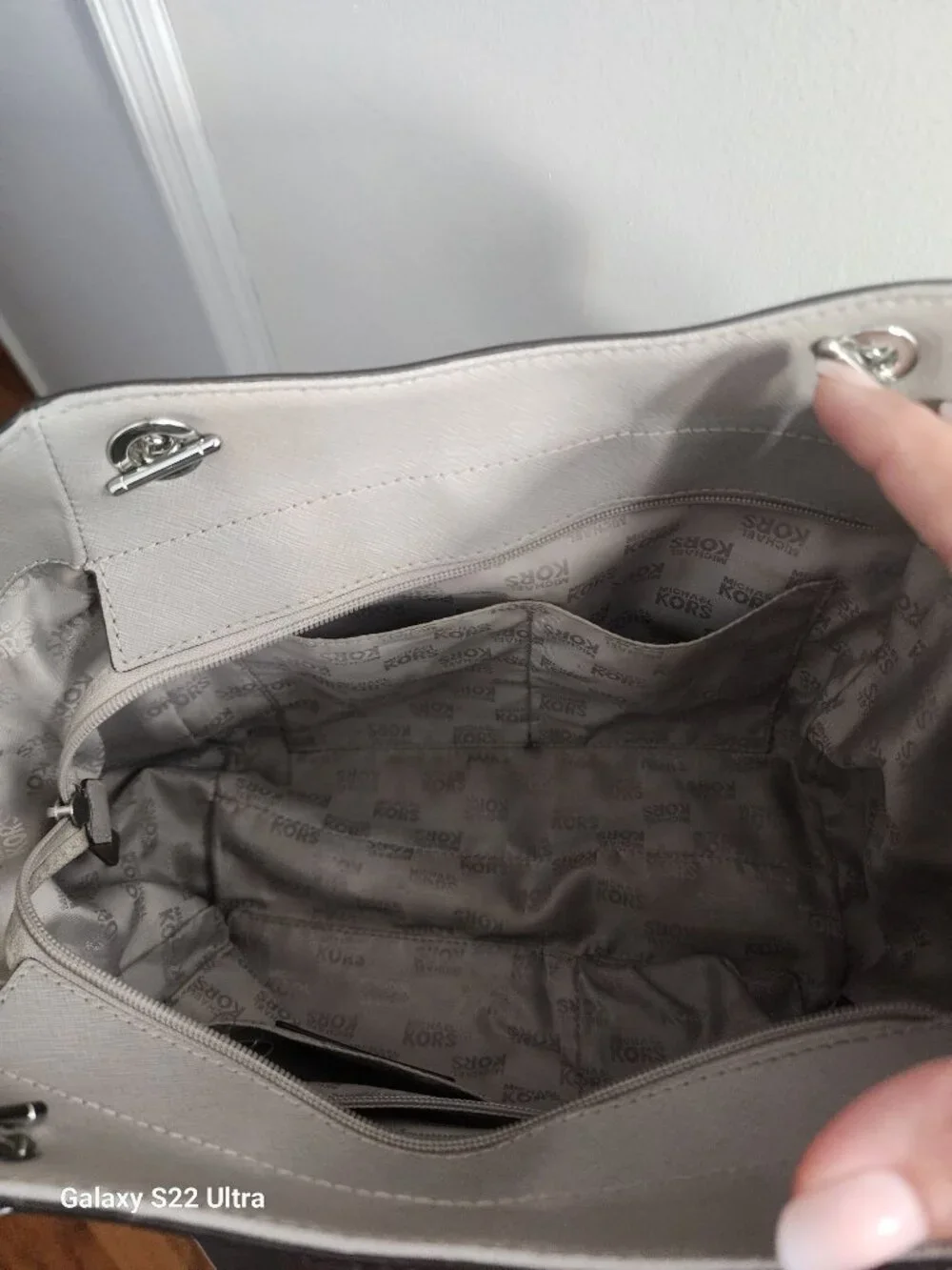 Michael Kors Gray Saffiano Leather Tote Bag With Chain/Leather Strap & Logo Acce